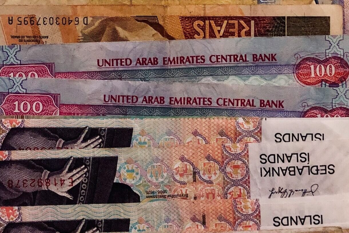 assorted denomination banknote lot